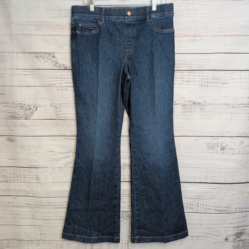 Spanx Shape EveryWear Flare Jeans Blue Pull On Pant Stretch Control Women's XL